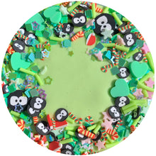 Load image into Gallery viewer, Sootmas Wreath
